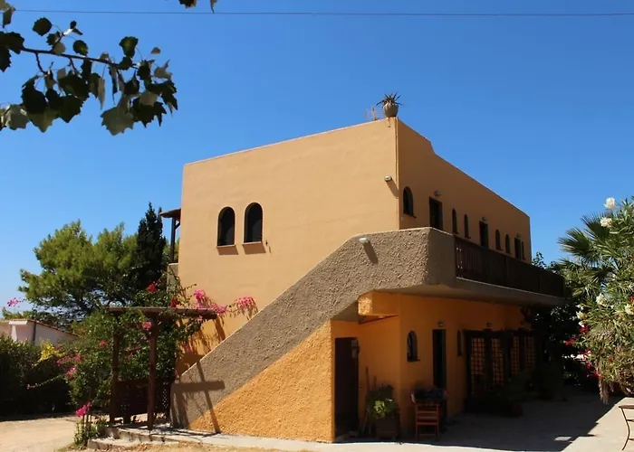 Dionisis Апартаменты *